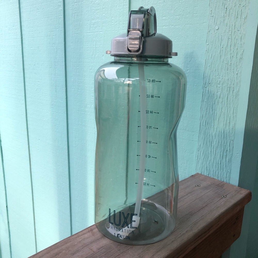 NWOT One Gallon LUXE water bottle